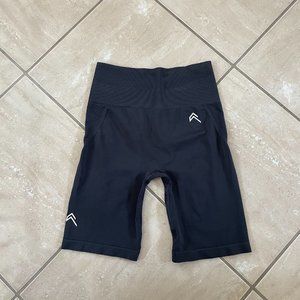 ONER ACTIVE BIKE SHORTS - Size S